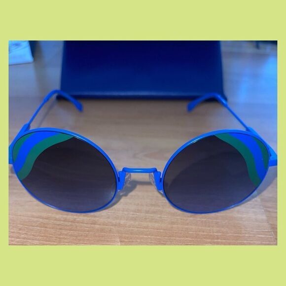 FENDI Blue and Green Circle Lens Sunglasses FENDI Blue and Green Circle … - Picture 1 of 9